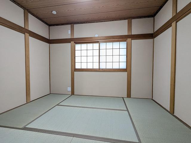 村野本町　中古一戸建ての和室|和室6.0帖
■物件内覧・資金計画相談・住宅ローン相談、リフォーム相談、お問合せ受付中■
※当日・翌日のご内覧、ご相談はお電話でのお問合せがスムーズです！