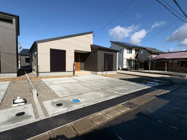 リーブルガーデン　各務原市川島松倉町第２　全３区画分譲の駐車場|■駐車場　■ヤマダ不動産　株式会社リライフ　
■夢のマイホーム購入をフルサポートします！