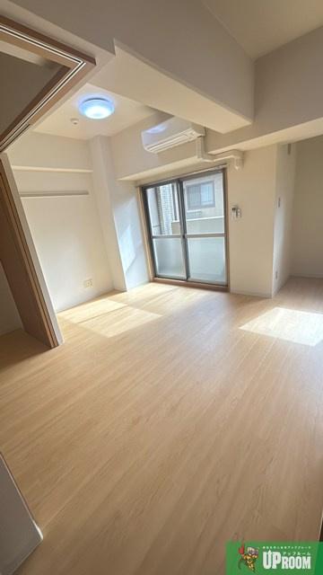 エルミタージュの居間・リビング