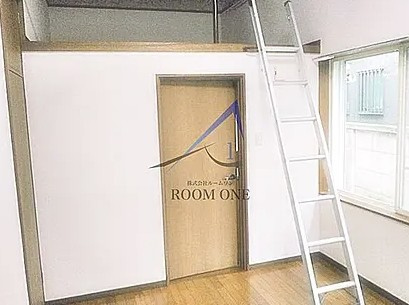 T.フラッツの居間・リビング|洋室のお部屋です。