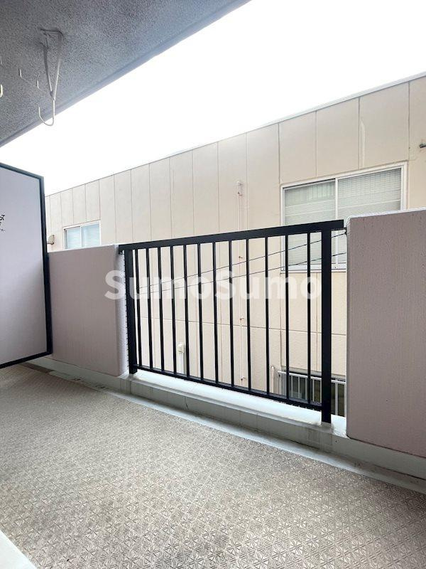 グランシャリオ竹下のバルコニー