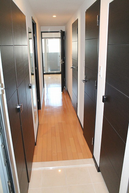 アスヴェル心斎橋東Ⅱの玄関