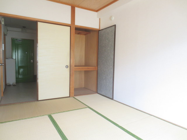 マイハイツピュアの和室|★キレイな和室です★