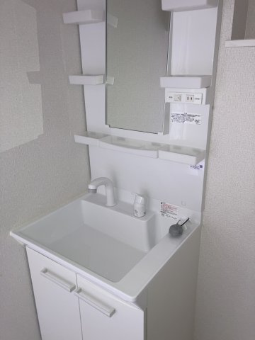 フルールポミエA棟の洗面所