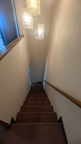 中古住宅　則武のその他|階段