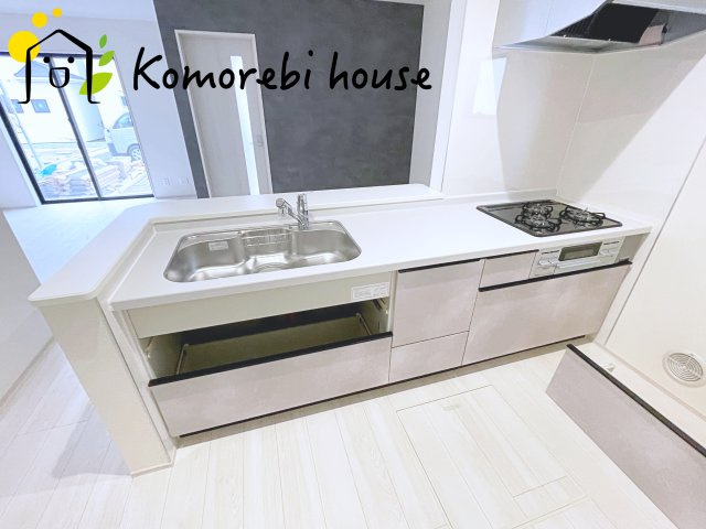 さいたま市西区宝来　新築一戸建て　リーブルガーデン　03のキッチン|キッチンです