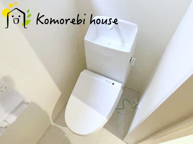 さいたま市西区宝来　新築一戸建て　リーブルガーデン　03のトイレ|シンプルで使いやすいトイレです