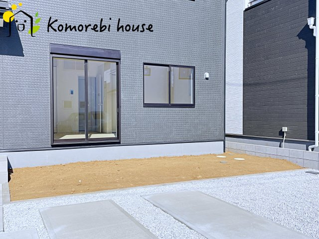 さいたま市西区宝来　新築一戸建て　リーブルガーデン　03の庭|お庭で自由な時間を過ごせます