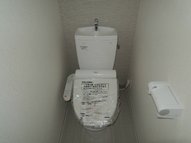 プレサンス三宮ディライトのトイレ