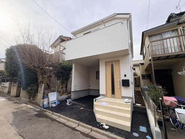 【外観】 | 新座市片山1丁目　新築一戸建住宅　全1棟　(保谷店) | バス便が充実し各方面へ好アクセス！