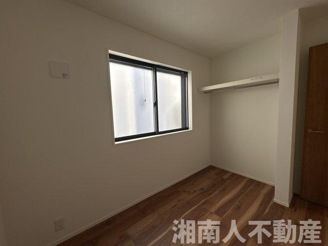 平塚市花水台 　新築戸建の洋室|明るい洋室です