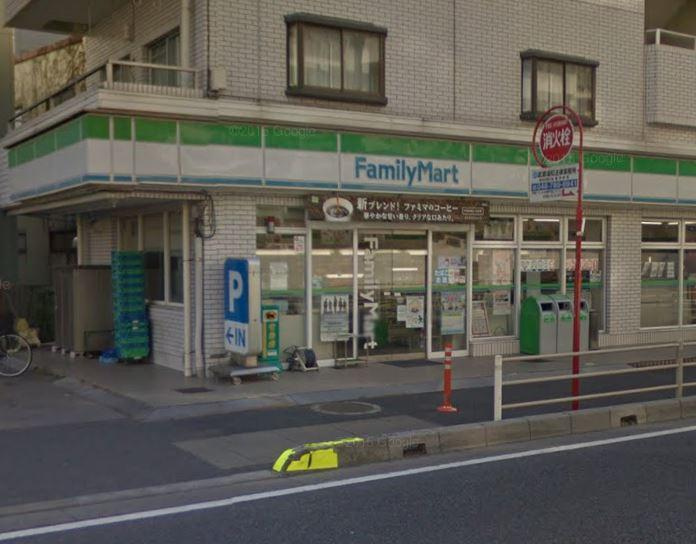 ステラ伸光の周辺|コンビニ