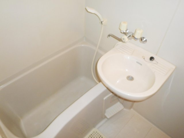 ステラ伸光の浴室|ゆったり過ごせるお風呂です