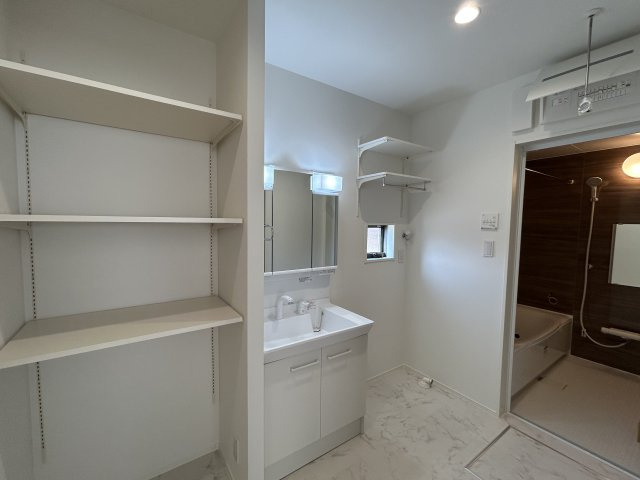 阿南市羽ノ浦町中庄池ノ上建売25の居間・リビング