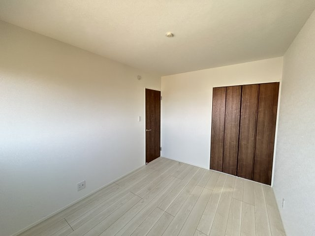 阿南市羽ノ浦町中庄池ノ上建売25の洋室