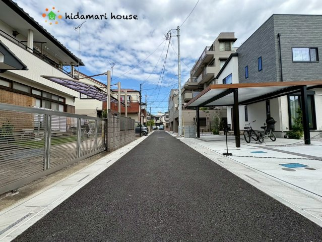 北区土呂Ⅵ　新築戸建　02の前面道路含む現地写真