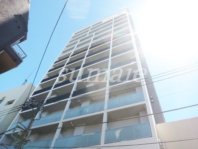 レジェンダリーガーデン赤羽ウェストビューの外観|14階建ての綺麗な物件です♪