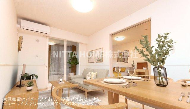 カーサ　Ｋ　スワンⅡの居間・リビング|【イメージ写真】リビング12.3帖です◇