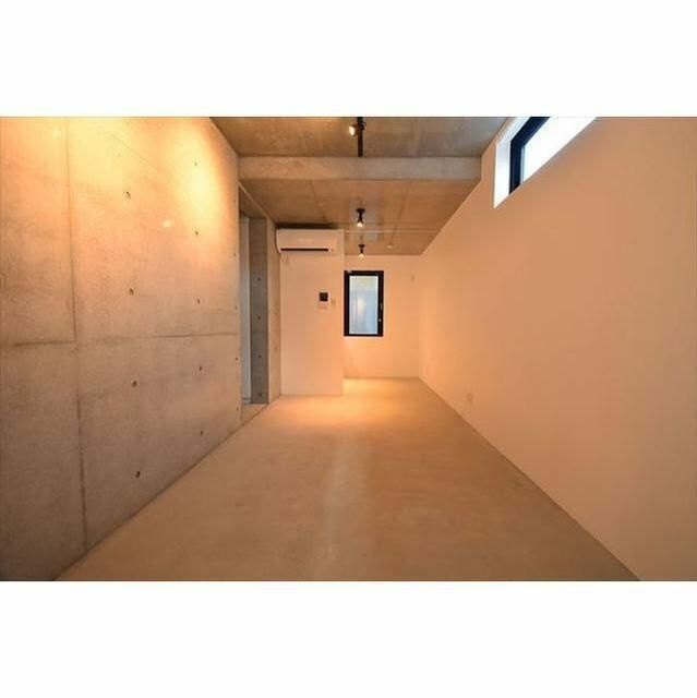 スクエアコート早稲田の居間・リビング