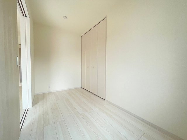 吉川市上内川　新築戸建　全2棟　1号棟の洋室|同施工会社の参考写真になります。