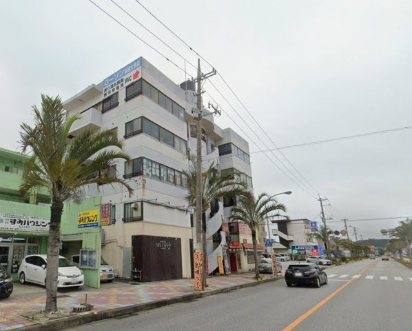 【沖縄県】国頭郡本部町　1棟売りビル（大都ビル）の外観
