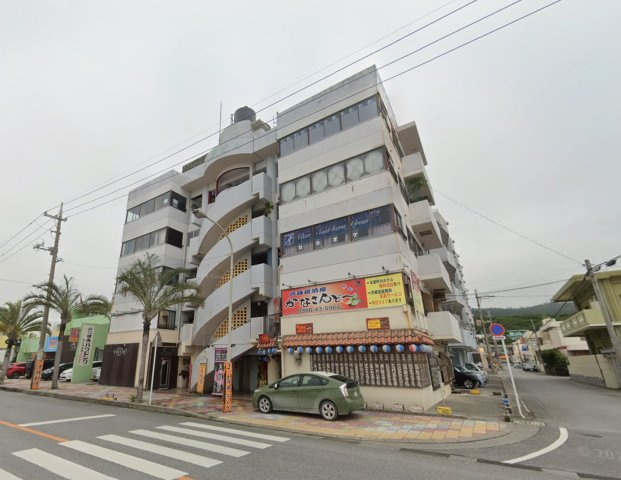 【沖縄県】国頭郡本部町　1棟売りビル（大都ビル）の外観