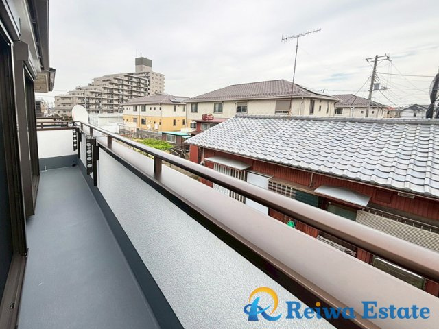 新築戸建　茅ヶ崎市菱沼3丁目のバルコニー|お洗濯ものが良く南向きのバルコニー。