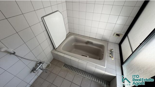 浄土寺小山町　中古戸建の浴室