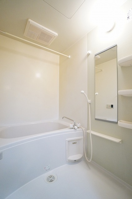 アローザ２５Ｂの浴室