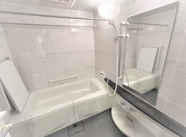 ライオンズセレブ富士見台壱番館の浴室