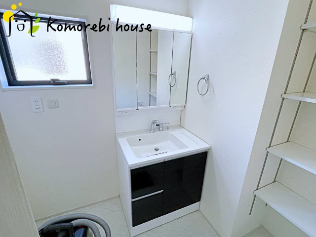 さいたま市西区宝来　新築一戸建て　リーブルガーデン　05の独立洗面台|26.2.9撮影済み