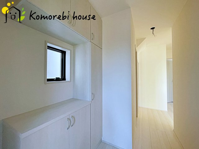 さいたま市西区宝来　新築一戸建て　リーブルガーデン　05の玄関|26.2.9撮影済み