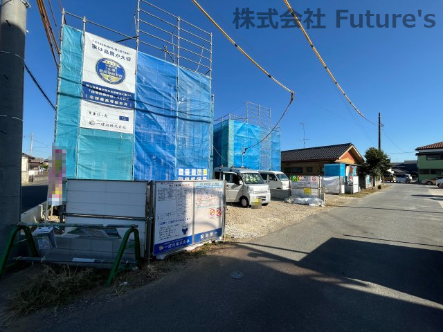 吉川市上内川　新築戸建　全2棟　2号棟の前面道路含む現地写真|前面道路含む現地写真です。