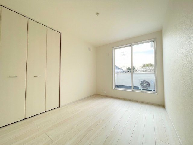 吉川市上内川　新築戸建　全2棟　2号棟の洋室|同施工会社の参考写真になります。