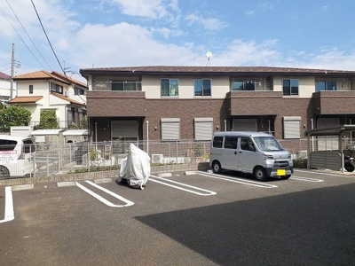 【駐車場】 | ラヴィーヌ