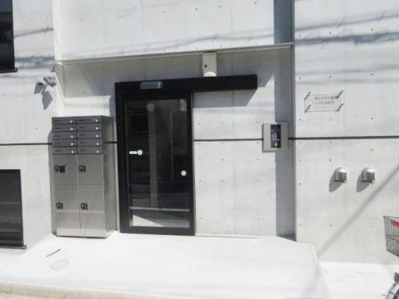 ラシクラス板橋のエントランス