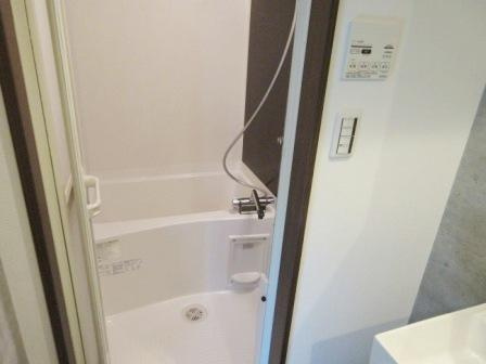 ラシクラス板橋の浴室