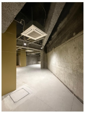 枚方駅前吉泉ビルの内装