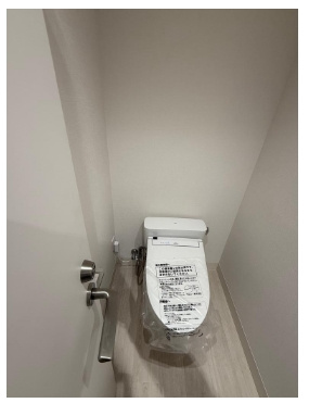 枚方駅前吉泉ビルの内装