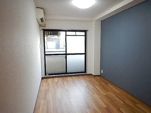 【大阪府】守口市金下町　1棟投資マンション＜シャトレヴェール守口＞の洋室