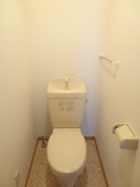 ファミールしおたBのトイレ