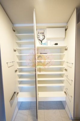 【玄関】 | 横須賀中央レジデンス