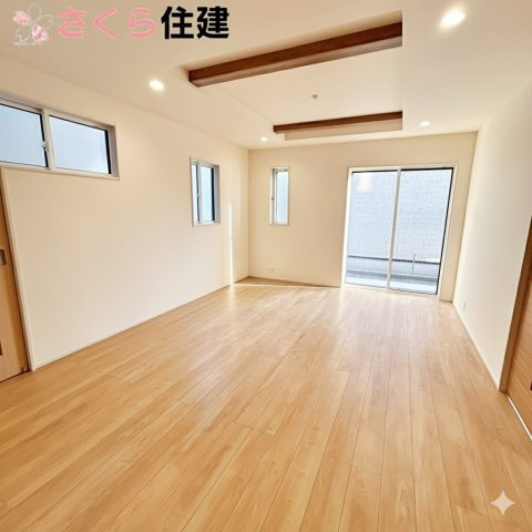 ブルーミングガーデン宇都宮市京町　1号棟の居間・リビング