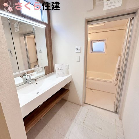 ブルーミングガーデン宇都宮市京町　1号棟の洗面所