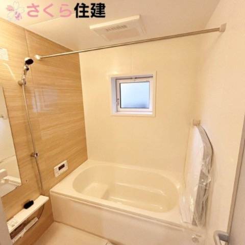 ブルーミングガーデン宇都宮市京町　1号棟の浴室|浴室暖房乾燥機付きとなっております
