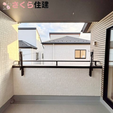 ブルーミングガーデン宇都宮市京町　1号棟のバルコニー