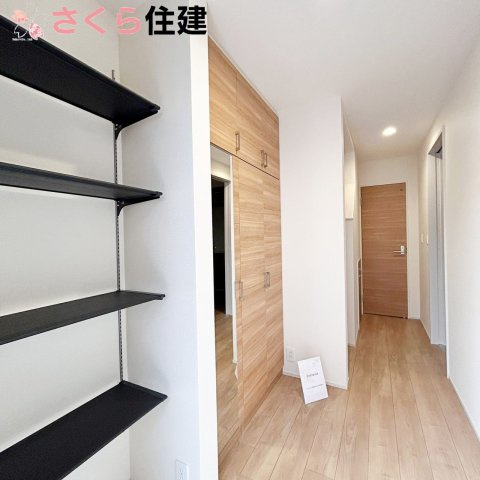 ブルーミングガーデン宇都宮市京町　1号棟の収納