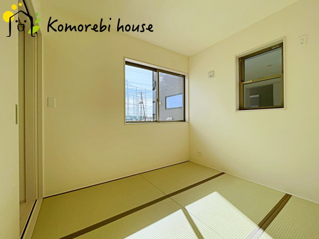 さいたま市西区宝来　新築一戸建て　リーブルガーデン　06の和室|和室がひろがる居住スペース