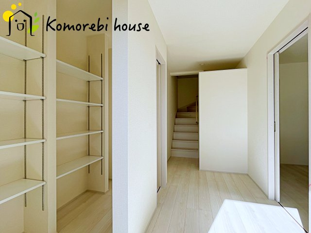 さいたま市西区宝来　新築一戸建て　リーブルガーデン　06のその他|廊下です