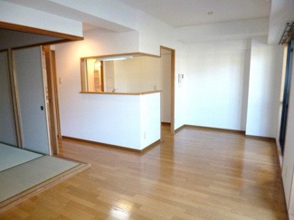 【居間・リビング】